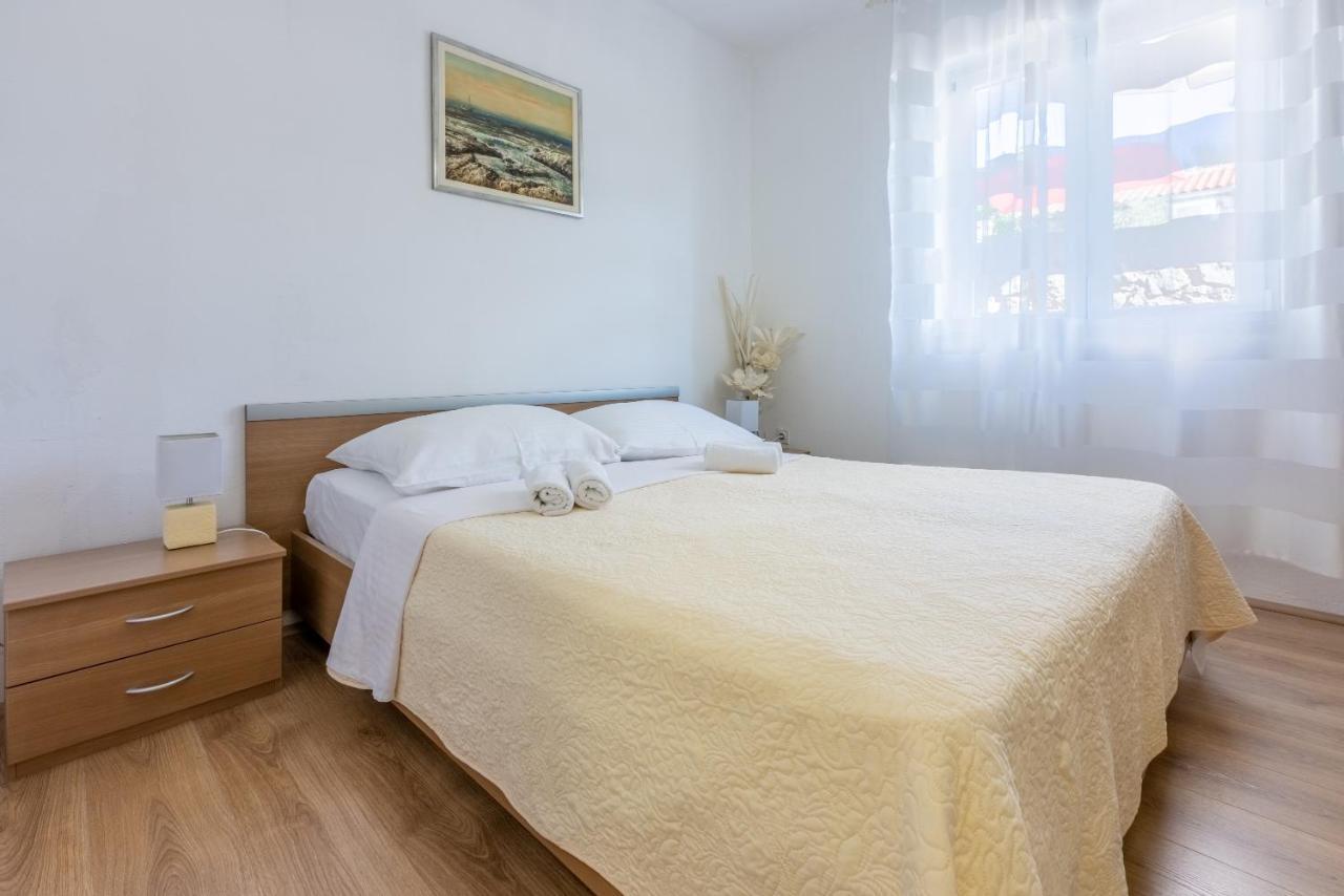 Apartments Marija Crikvenica Eksteriør bilde